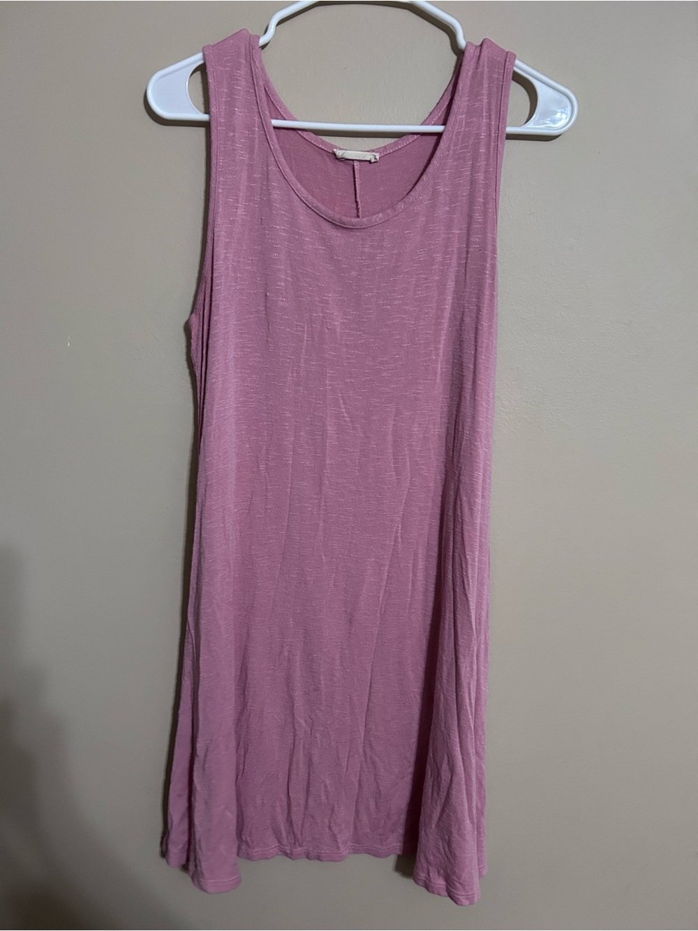 Olivia Rae Sleeveless Midi Dress in Dusty Rose